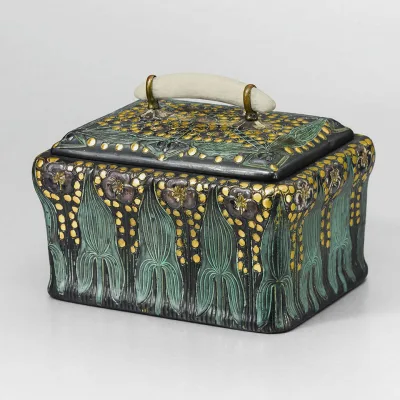 Tiffany Studios - Humidor with dragonfly and arrowhead designs, c. 1905